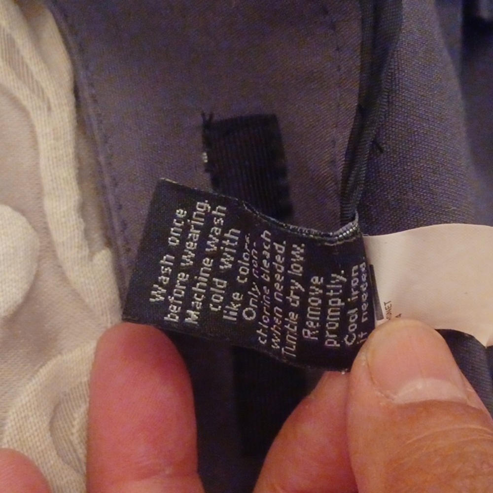 Apt 9 dressy gray capris - Picture 6 of 6